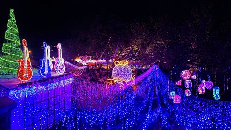 Mozart's Christmas lights photo contest announces first place prize and more